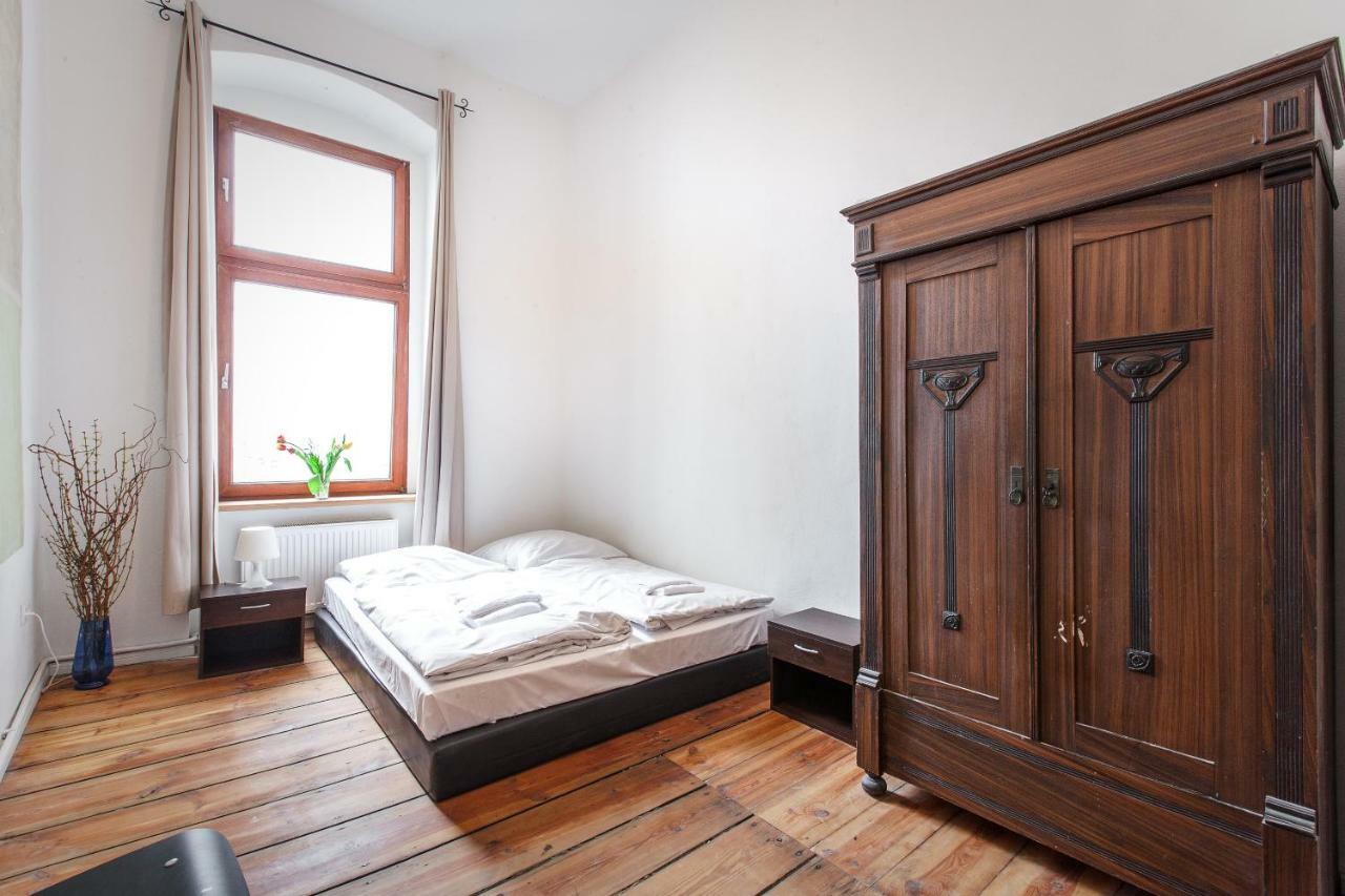 3 Bedroom Apartment Berlin Eksteriør billede